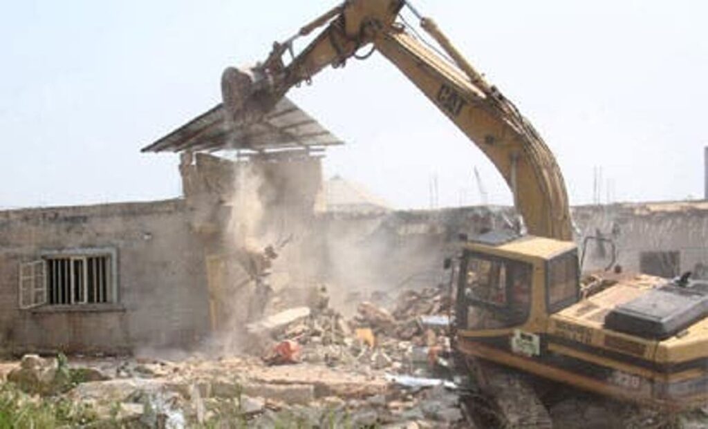 Edo Govt demolishes building linked to kidnapping, organ harvesting in Benin